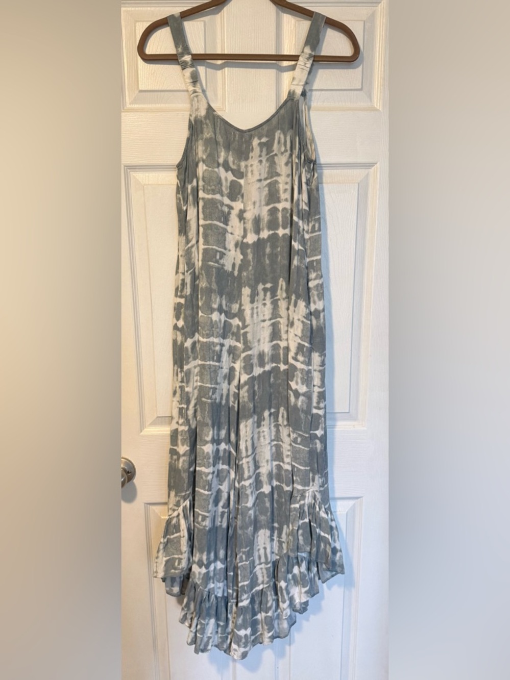 Japna tie-dye ruffle bottom culotte jumpsuit. Size M - Picture 6 of 9